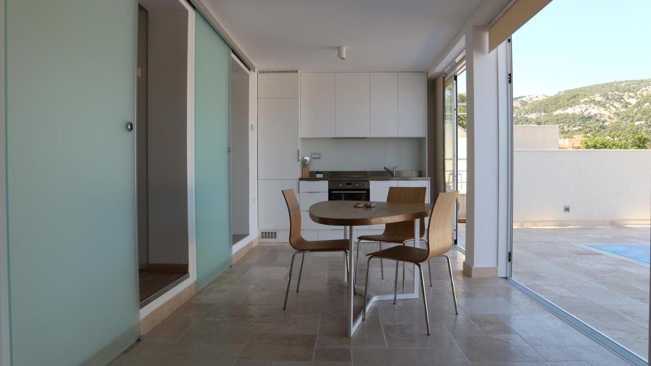 Apartament Haus Helga Rab Town Zewnętrze zdjęcie