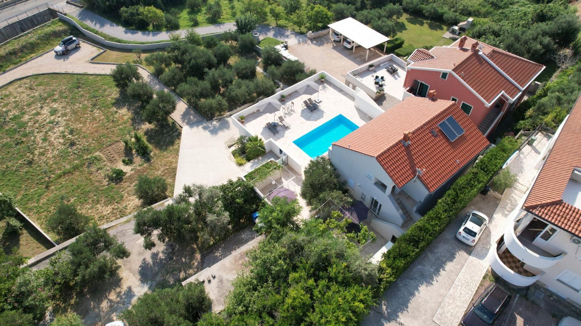 Apartament Haus Helga Rab Town Zewnętrze zdjęcie