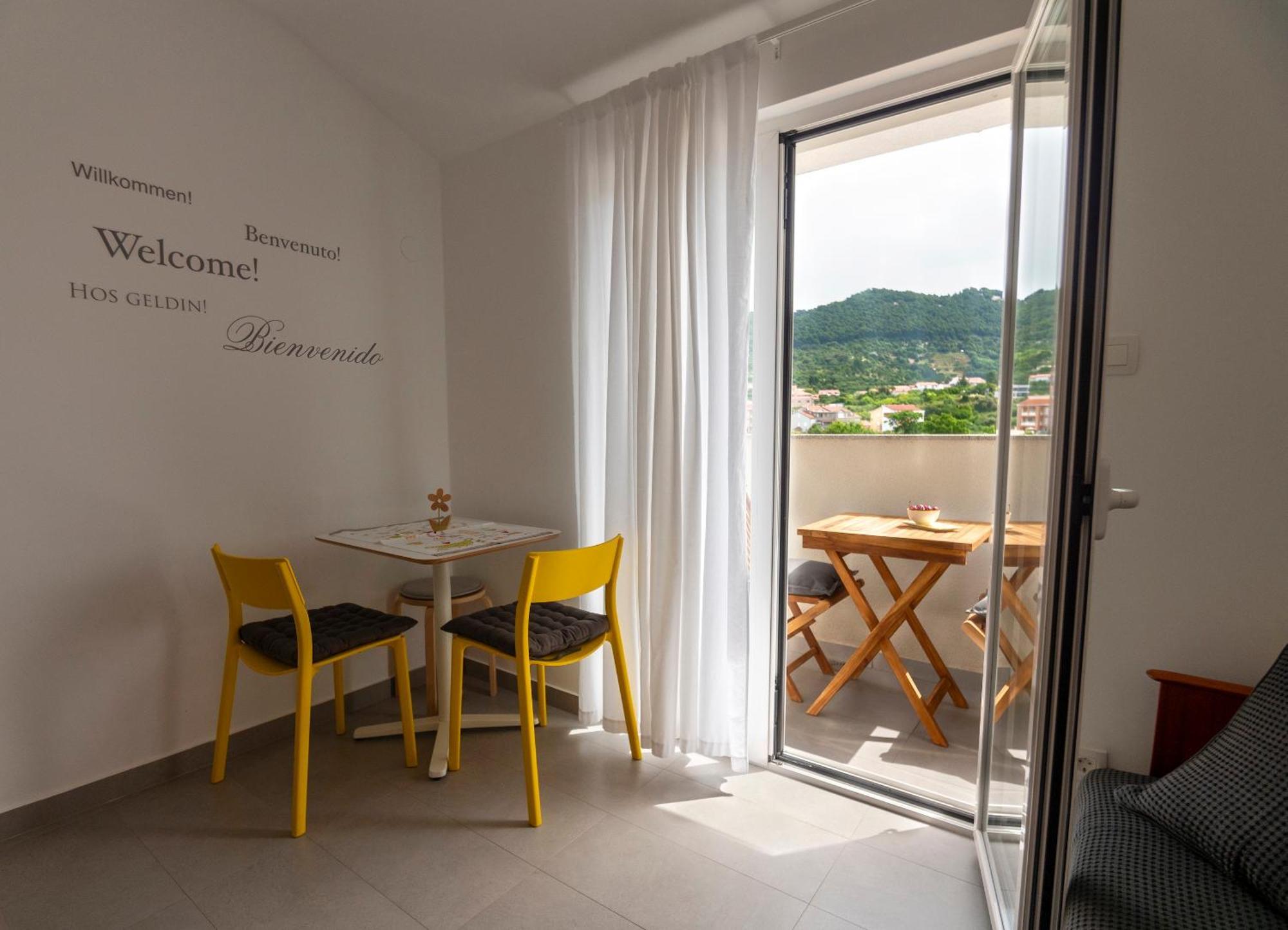 Apartament Haus Helga Rab Town Zewnętrze zdjęcie