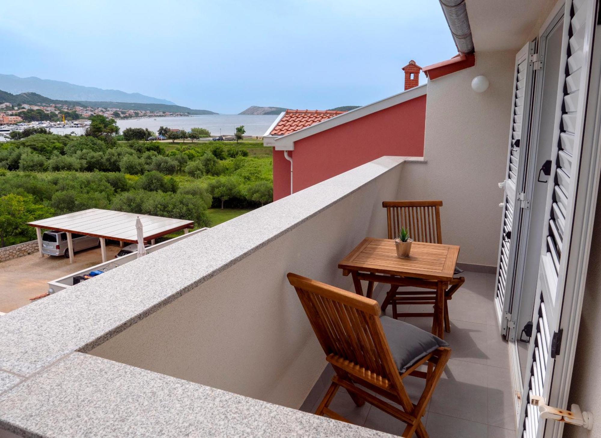 Apartament Haus Helga Rab Town Zewnętrze zdjęcie